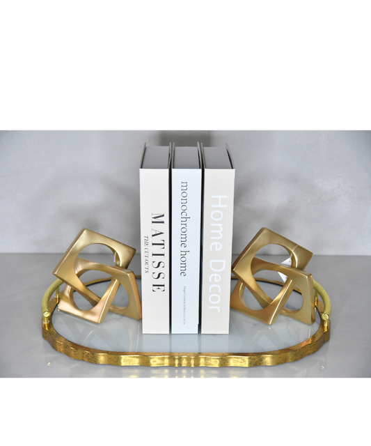 Modern Geometric Sculpture CARLY THELLA INTERIOR DECOR