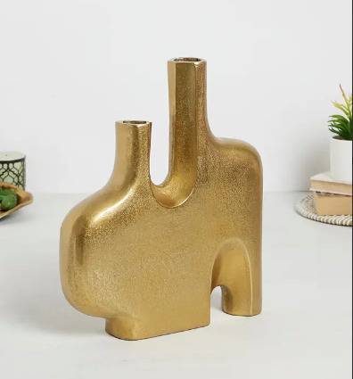 Taus Casted Organic Vase