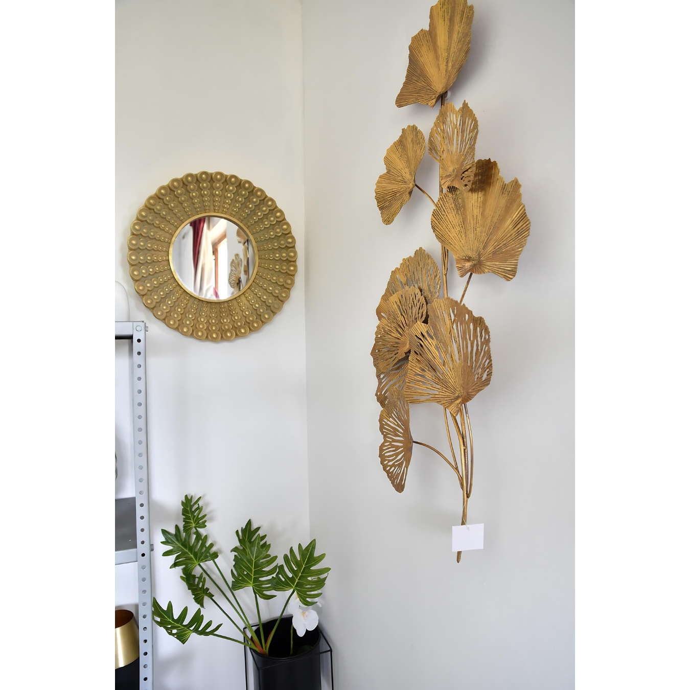 Fan Leaf Wall Art – Elegant Nature-Inspired Décor