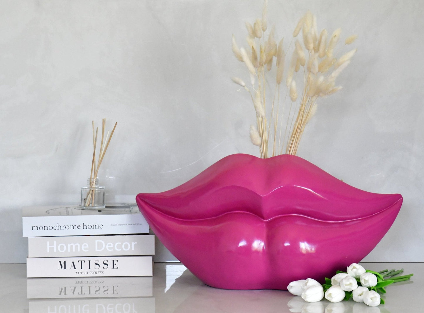 90s Pink Lip Vase